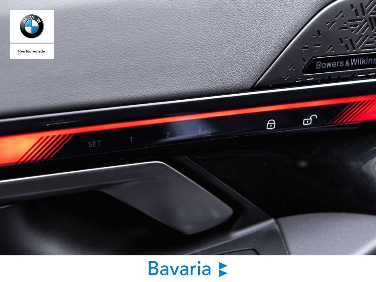 BMW i5 M60