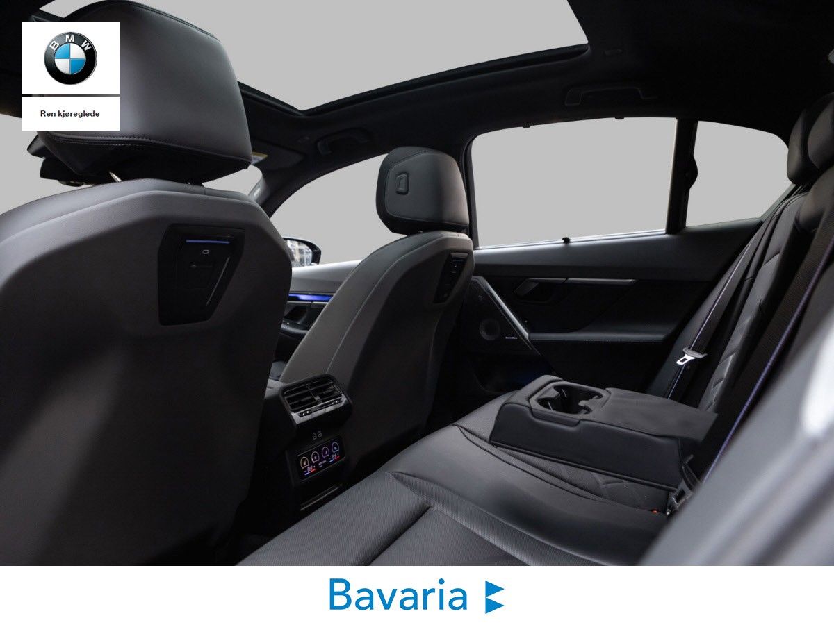 BMW i5 M60