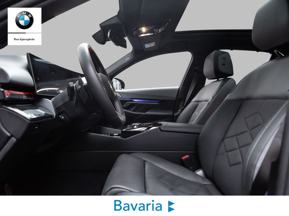 BMW i5 M60
