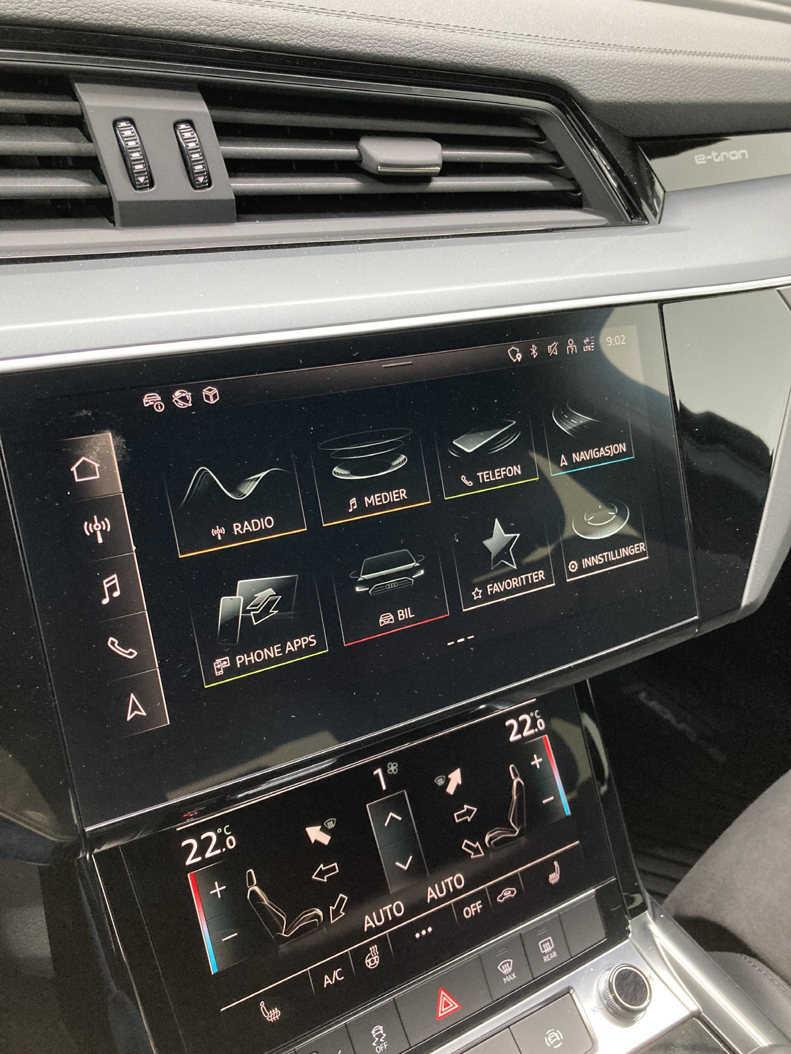 Audi e-tron