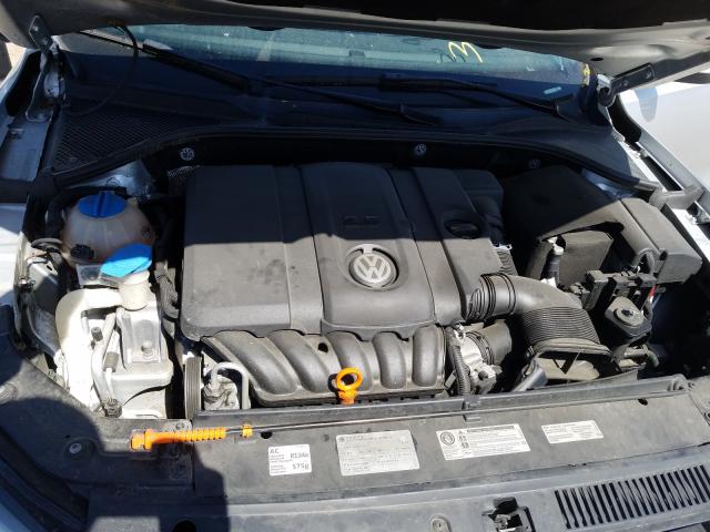 Volkswagen Passat S 2013