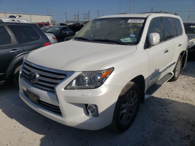 Lexus LX 570 2013