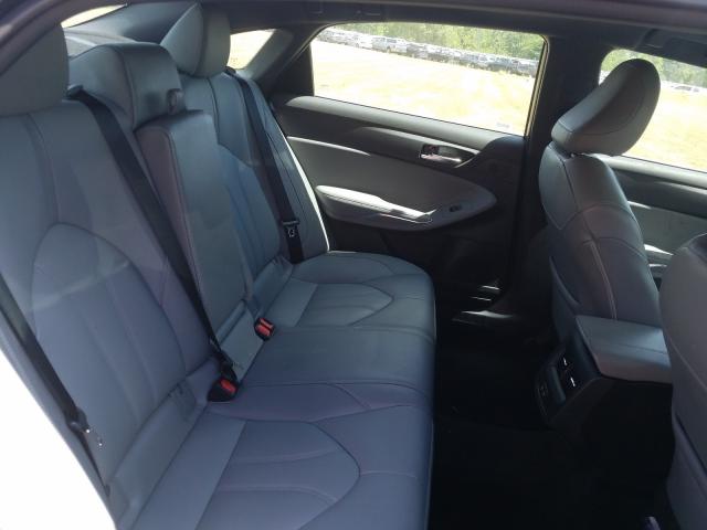 Toyota Avalon XLE 2020