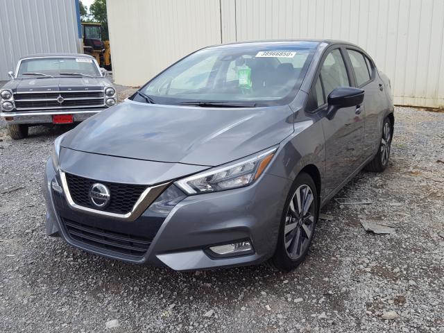 Nissan Versa SR 2020