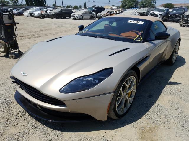 Aston Martin DB11 2019