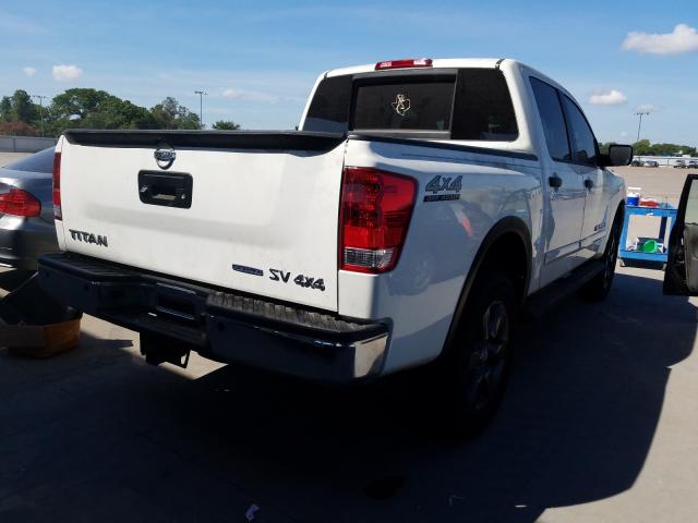 Nissan Titan S 2015