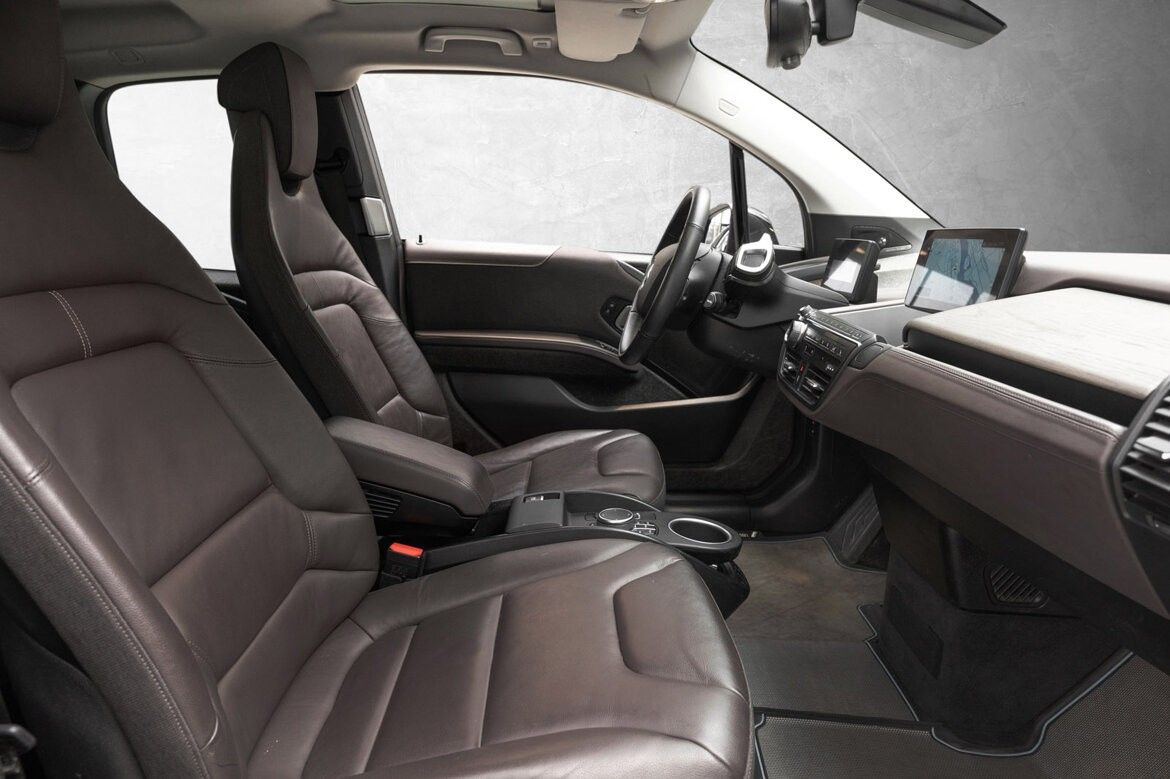 BMW i3
