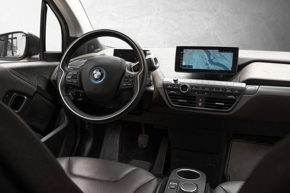 BMW i3