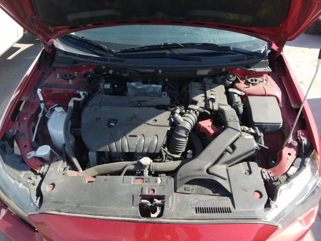 Mitsubishi Lancer ES 2015