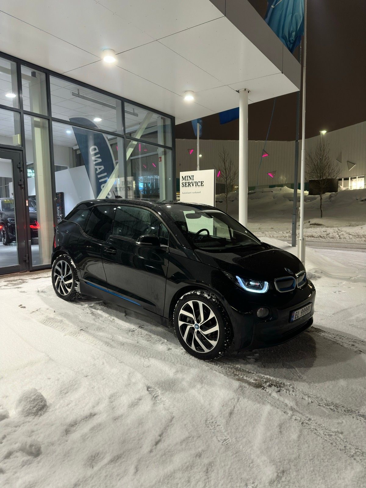 BMW i3