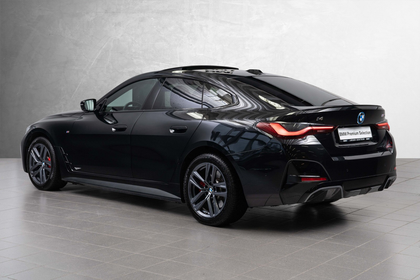 BMW i4 M50