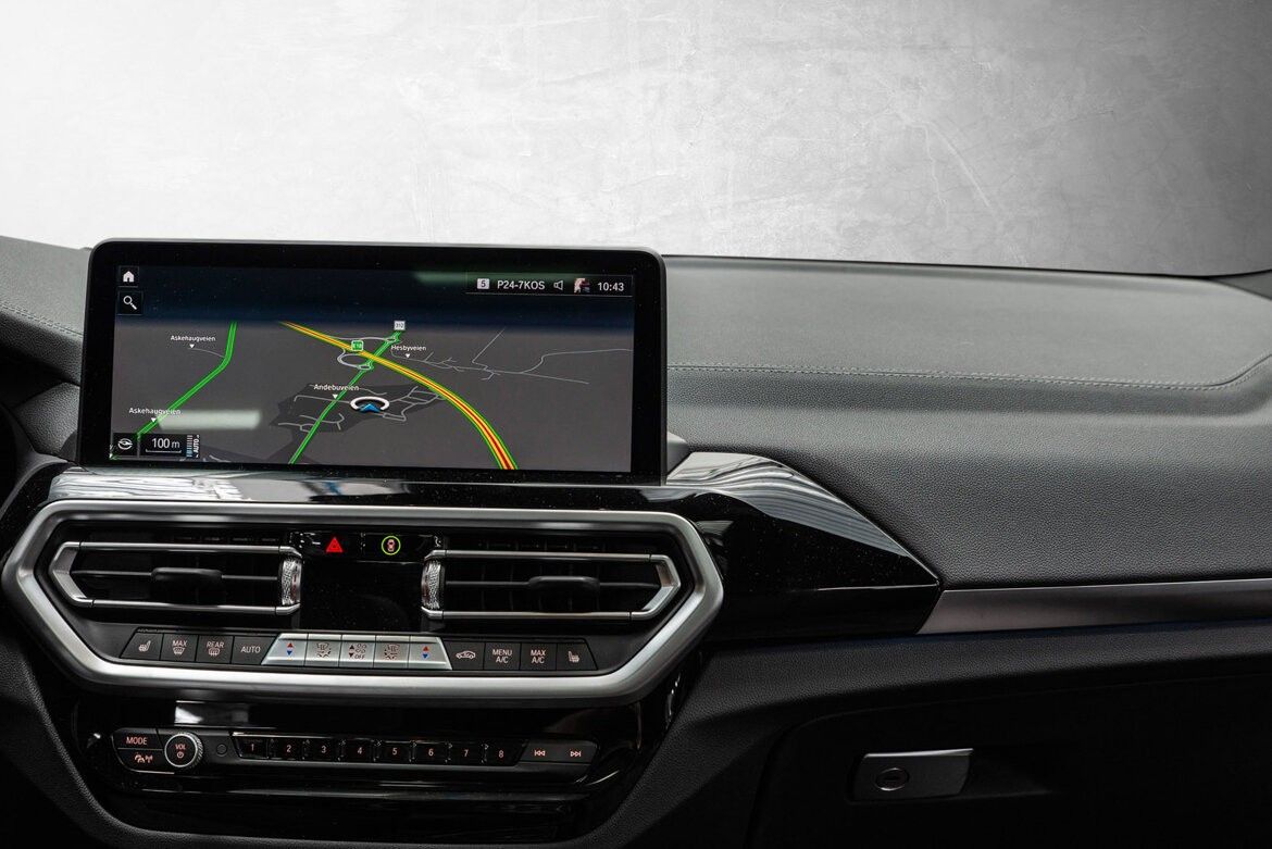 BMW iX3