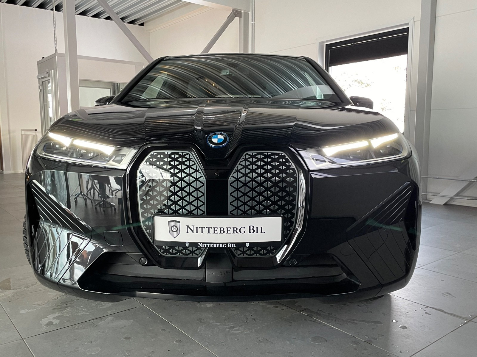 BMW iX xDrive 50