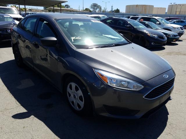 Ford Focus S 2016