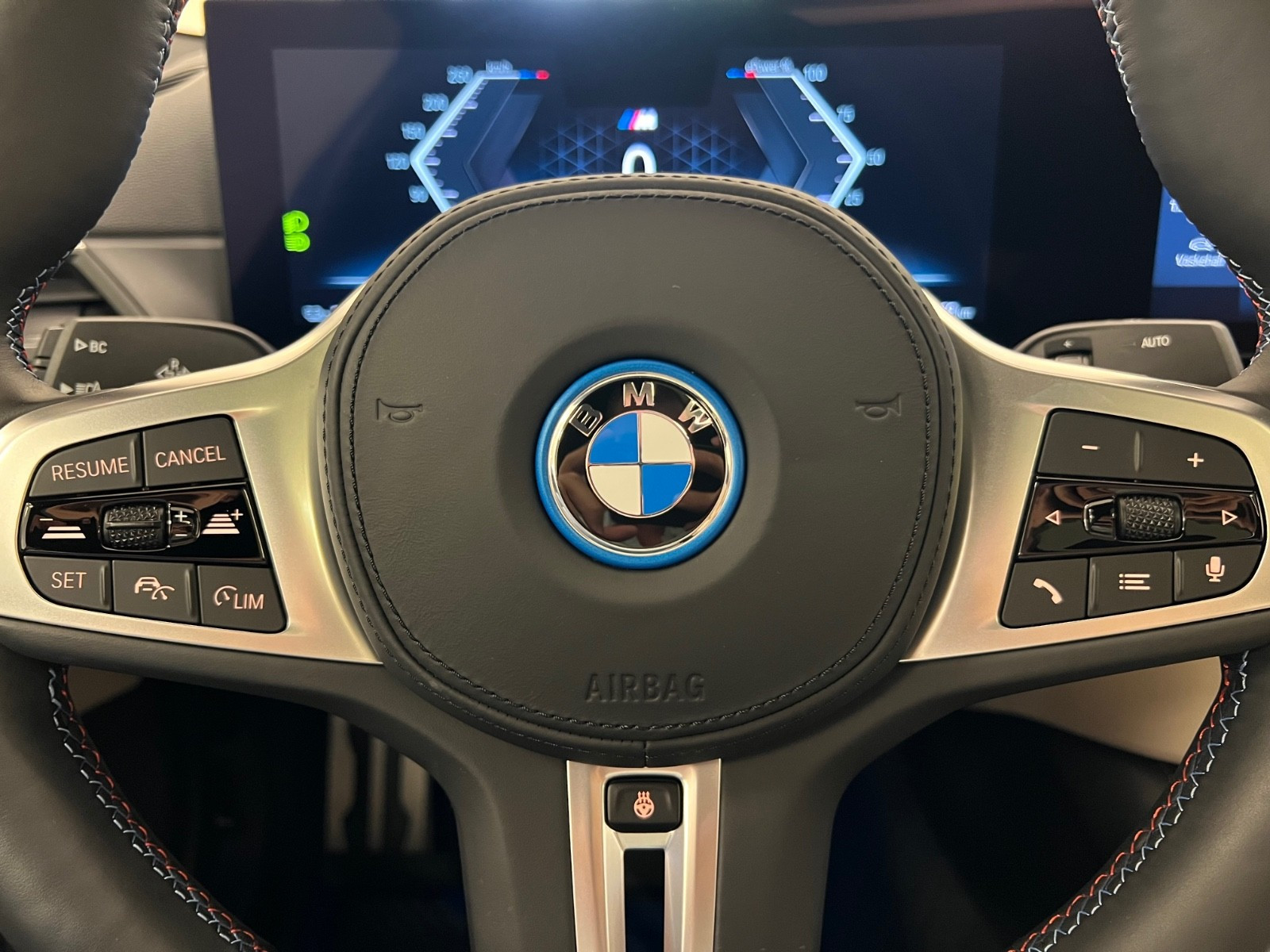 BMW i4 M50
