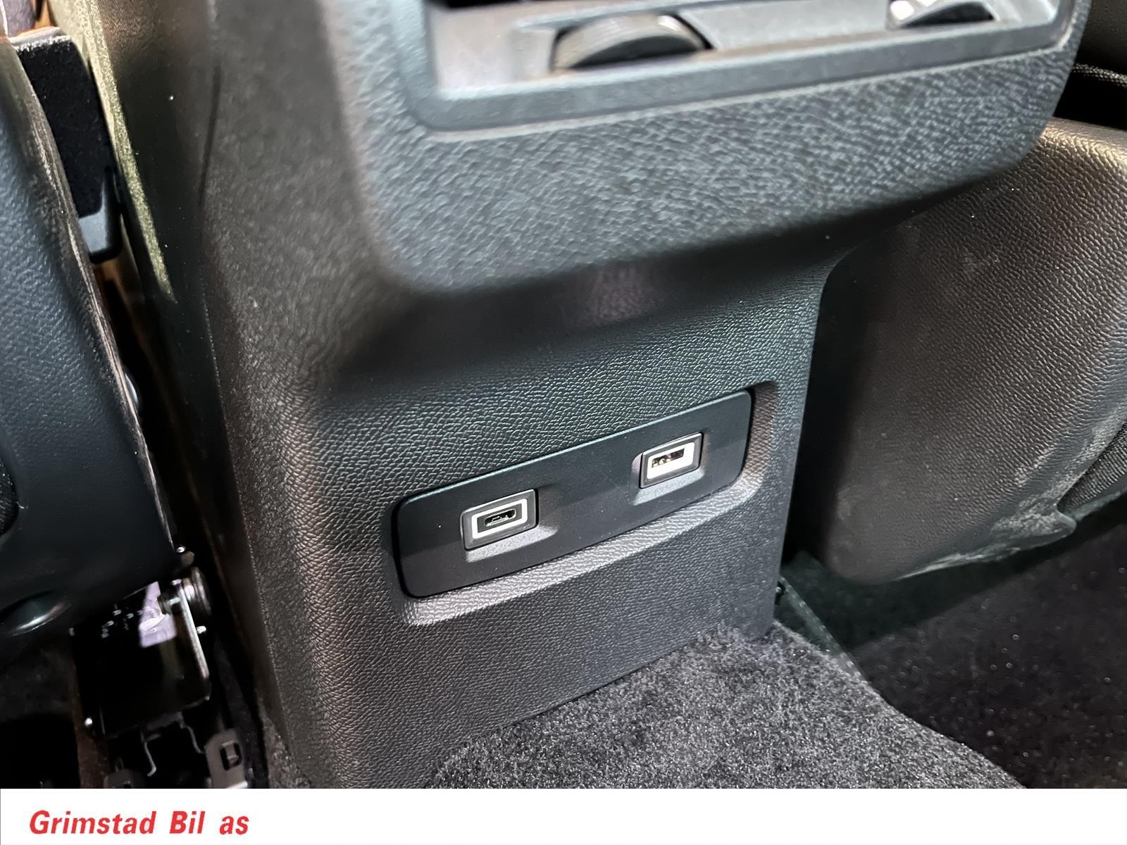 Citroen E-C4 X