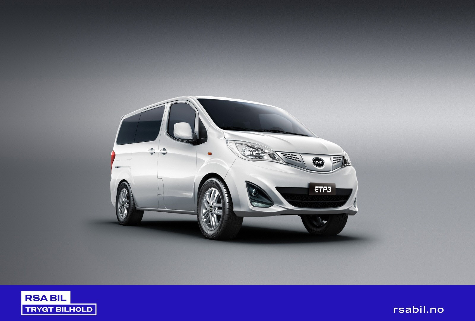 BYD T3