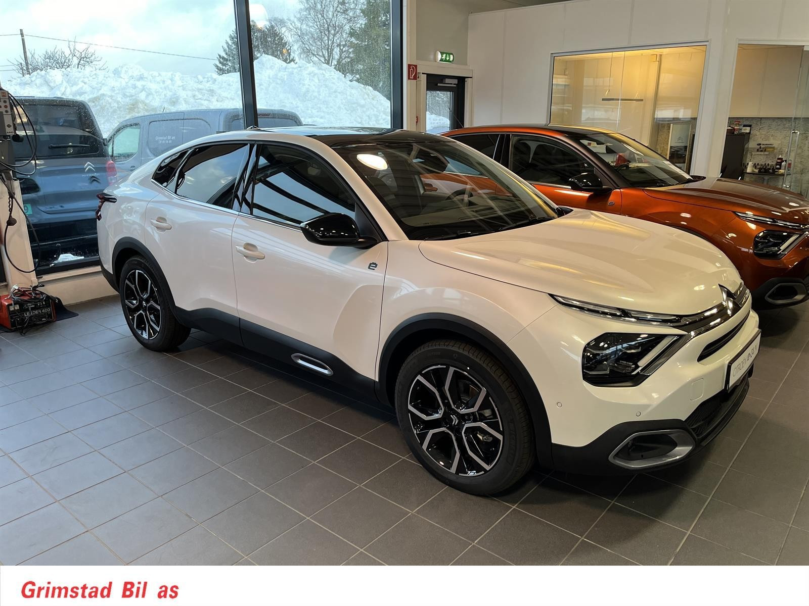 Citroen E-C4 X