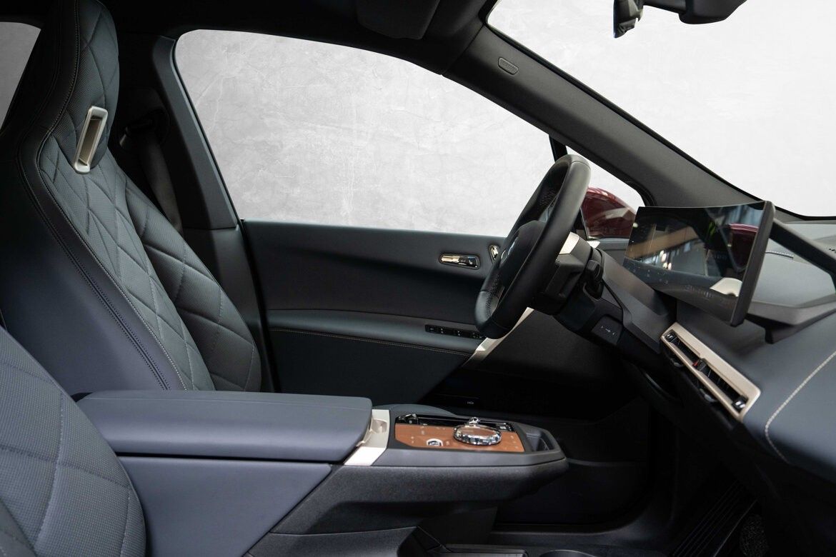 BMW iX xDrive 40