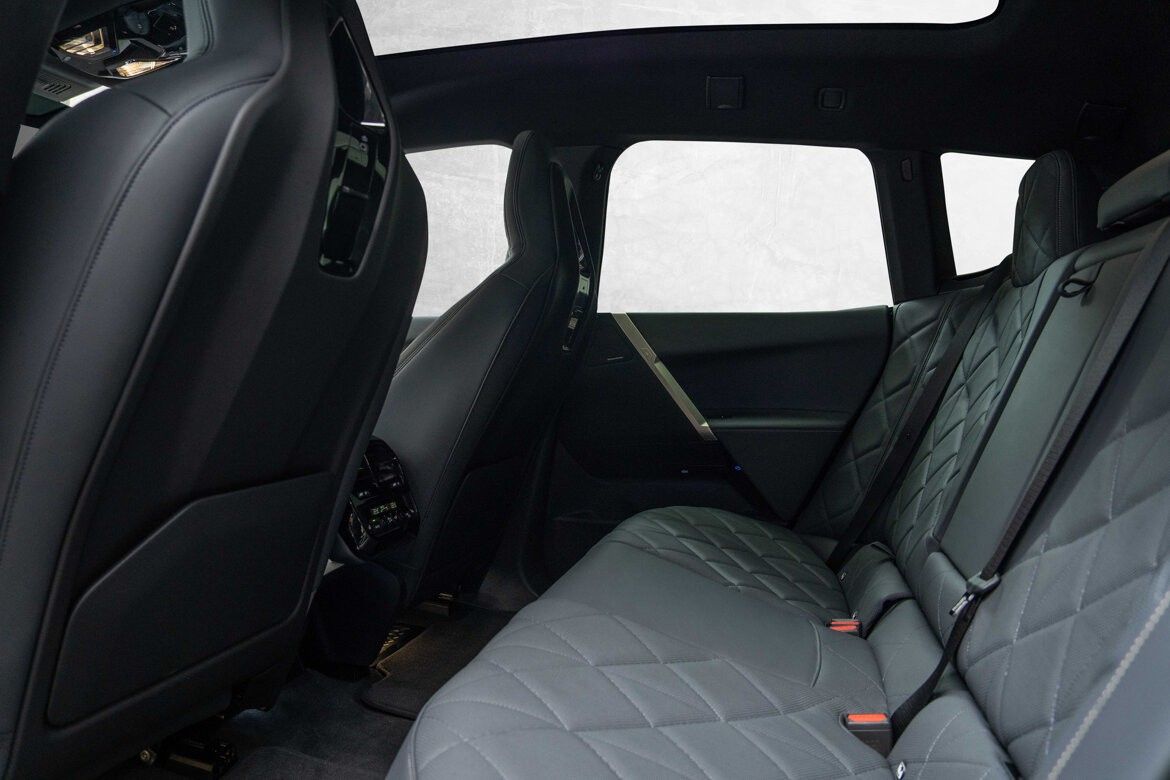 BMW iX xDrive 40