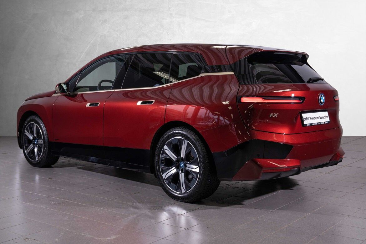 BMW iX xDrive 40