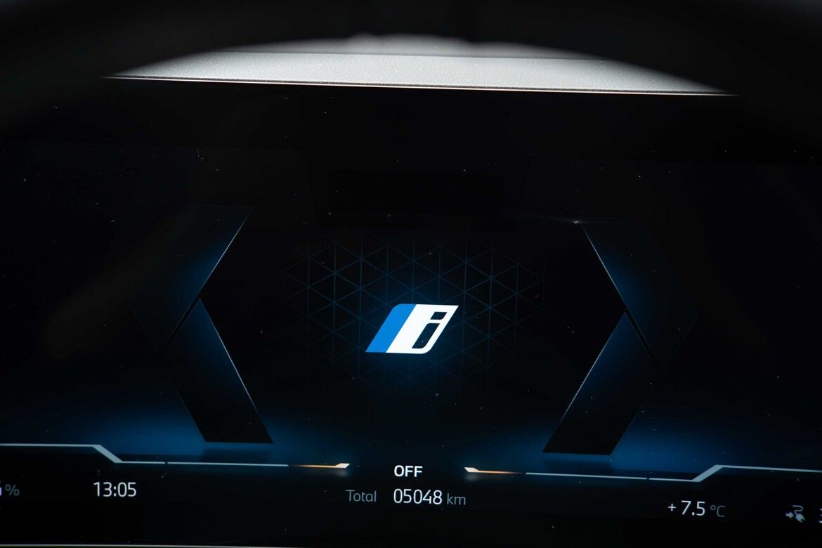 BMW i5