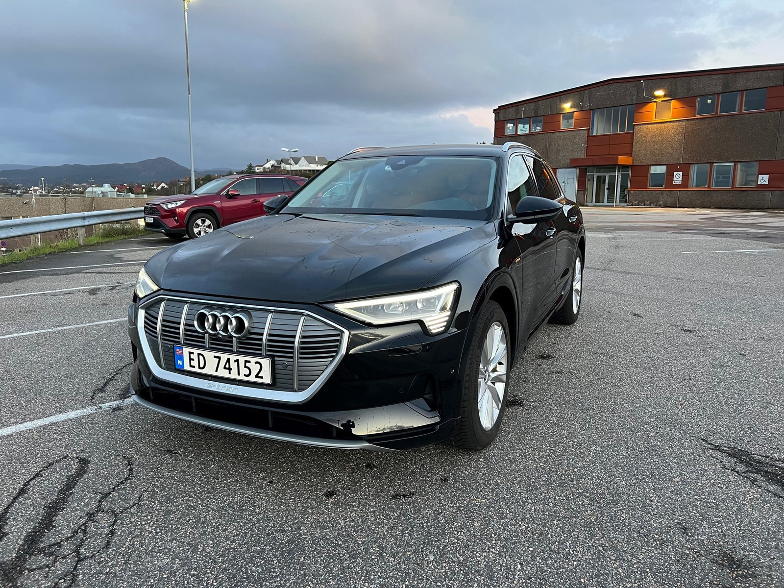 Audi e-tron