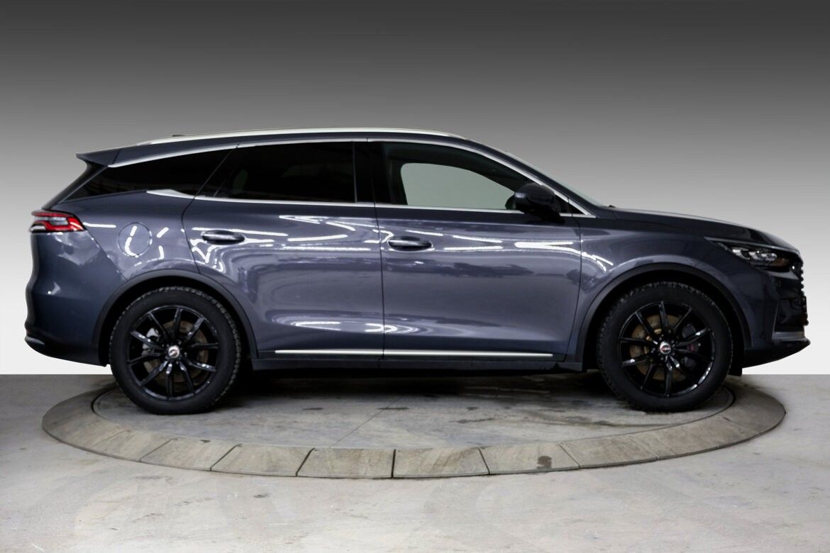 BYD Tang