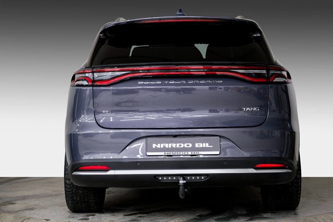 BYD Tang