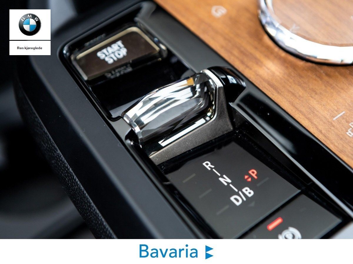 BMW iX xDrive 50