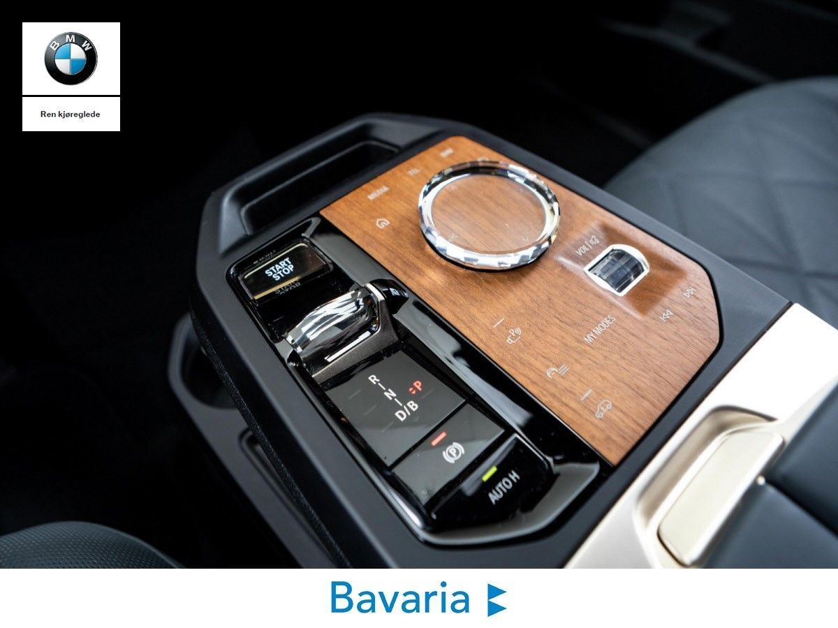 BMW iX xDrive 50