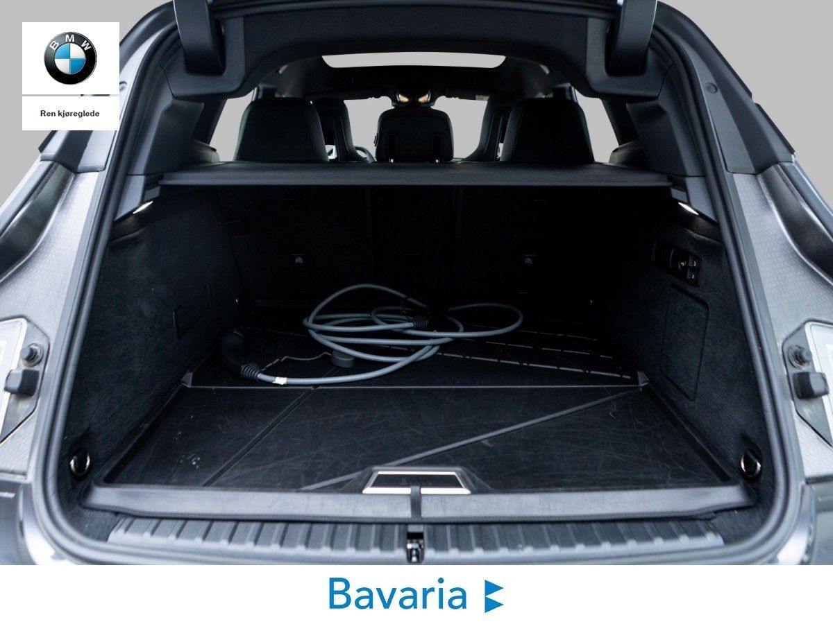 BMW iX xDrive 50