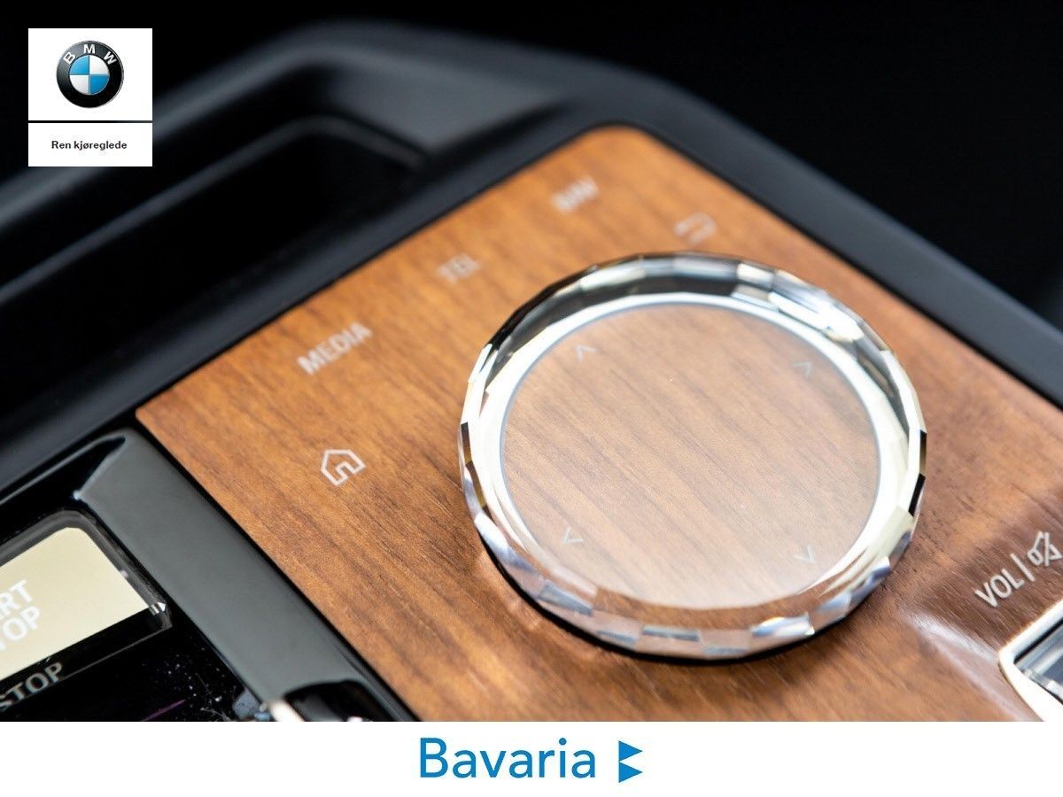 BMW iX xDrive 50