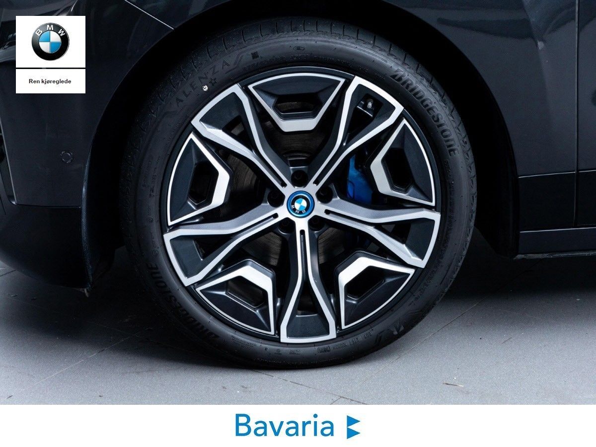 BMW iX xDrive 50