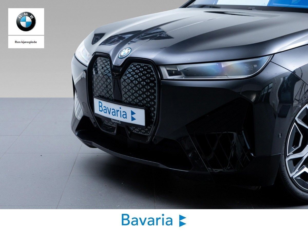 BMW iX xDrive 50