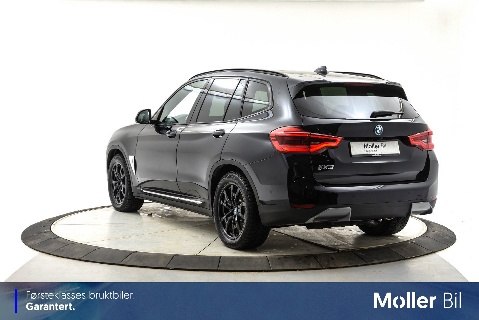 BMW iX3