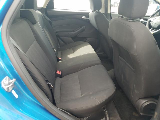 Ford Focus SE 2015