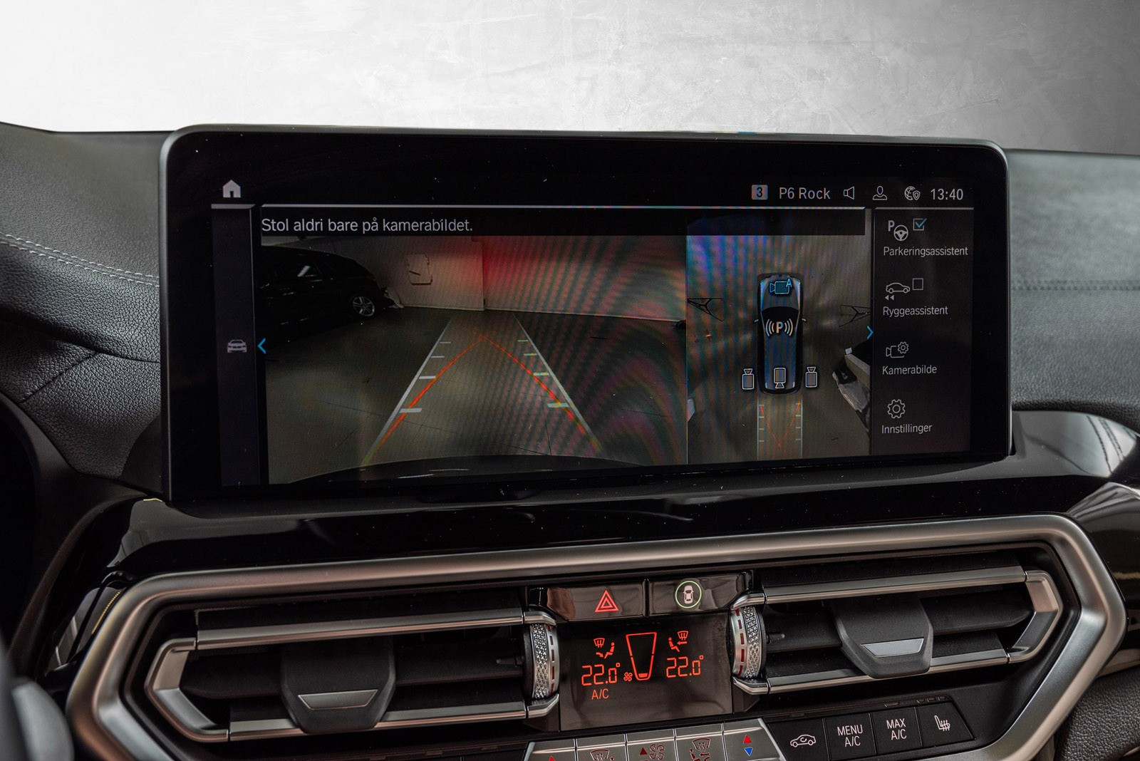 BMW iX3