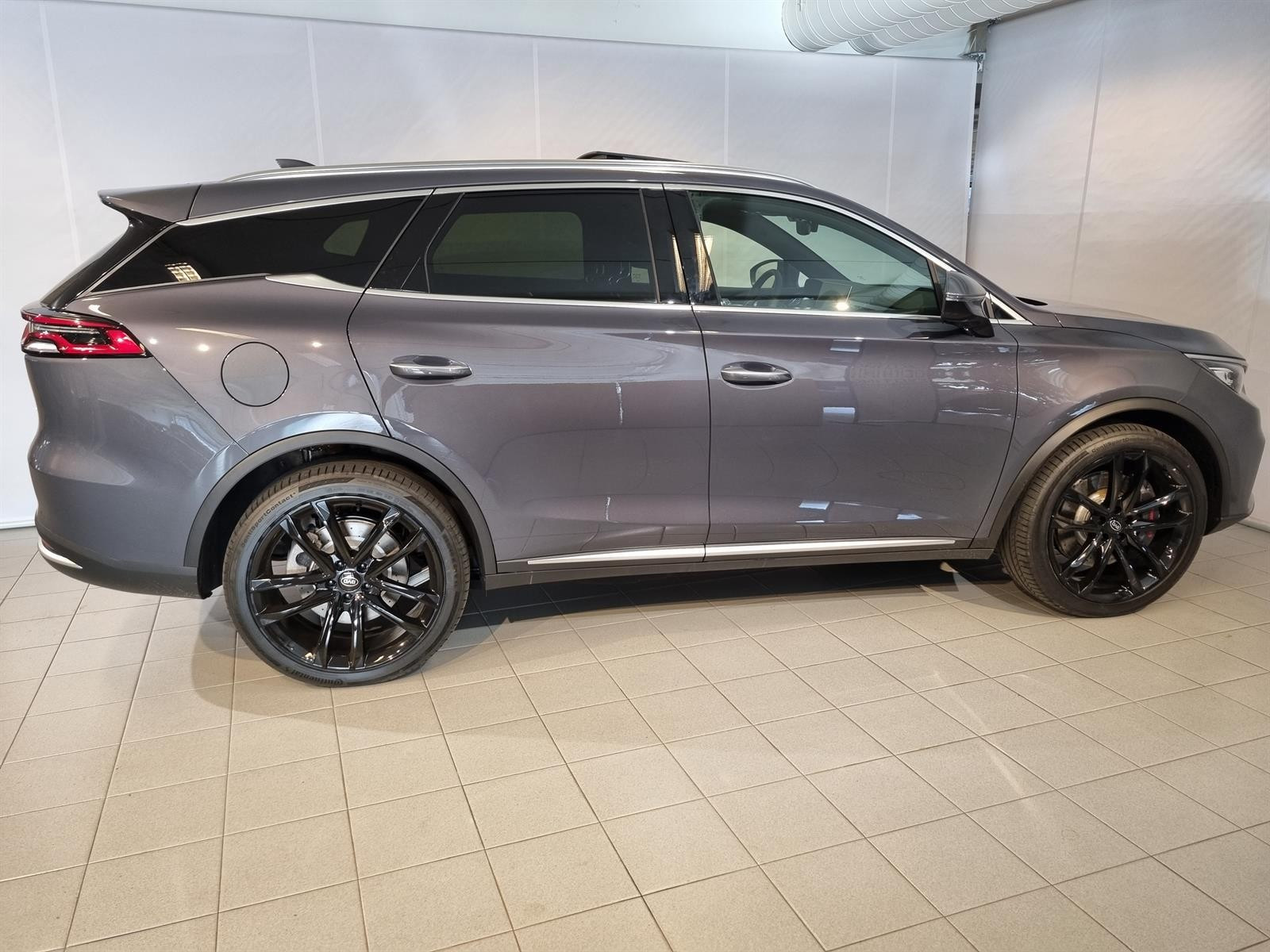 BYD Tang