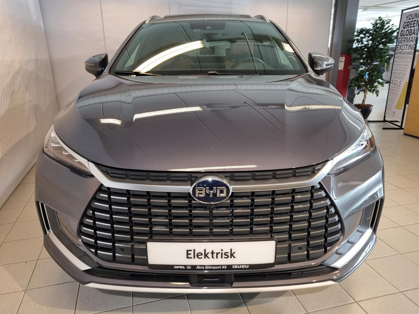 BYD Tang