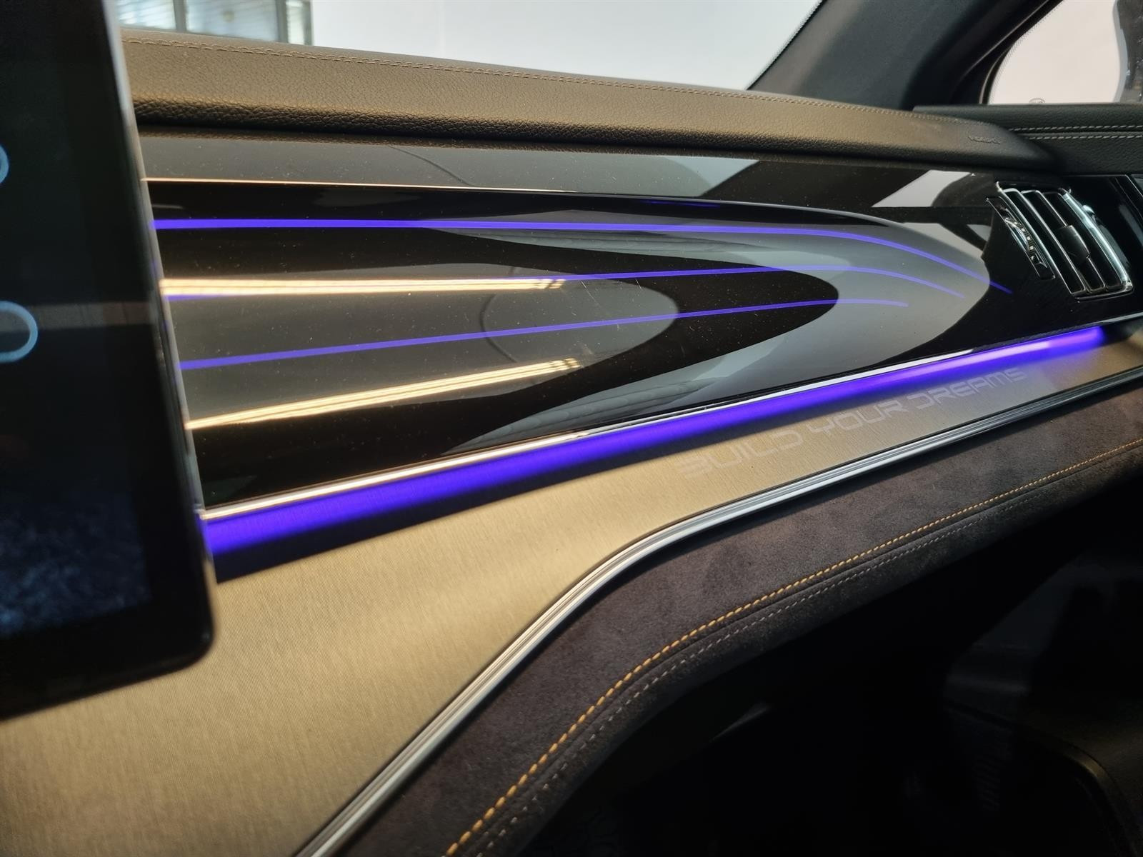 BYD Tang