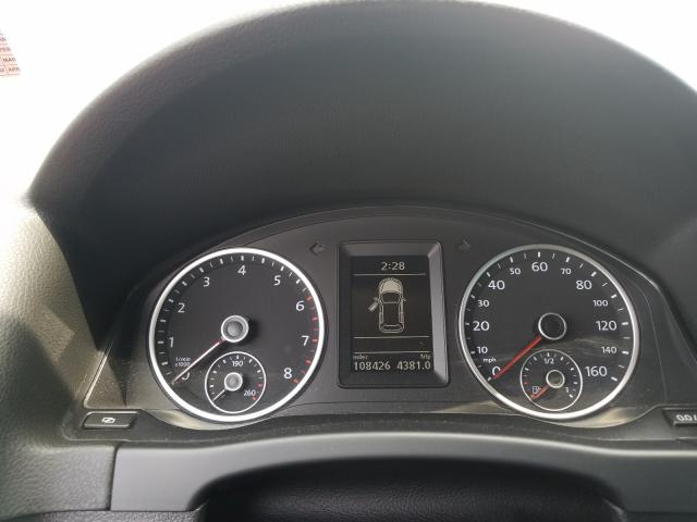 Volkswagen Tiguan S 2012