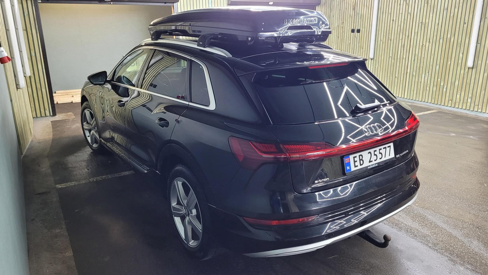 Audi e-tron