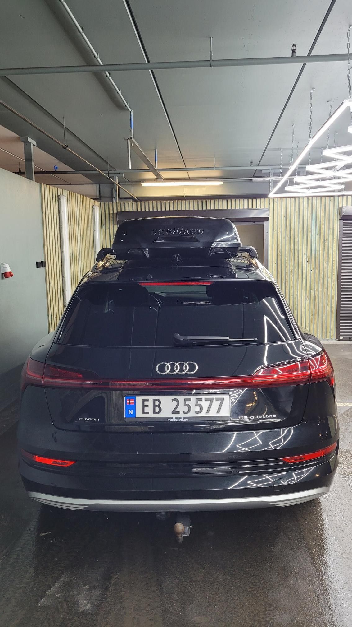 Audi e-tron