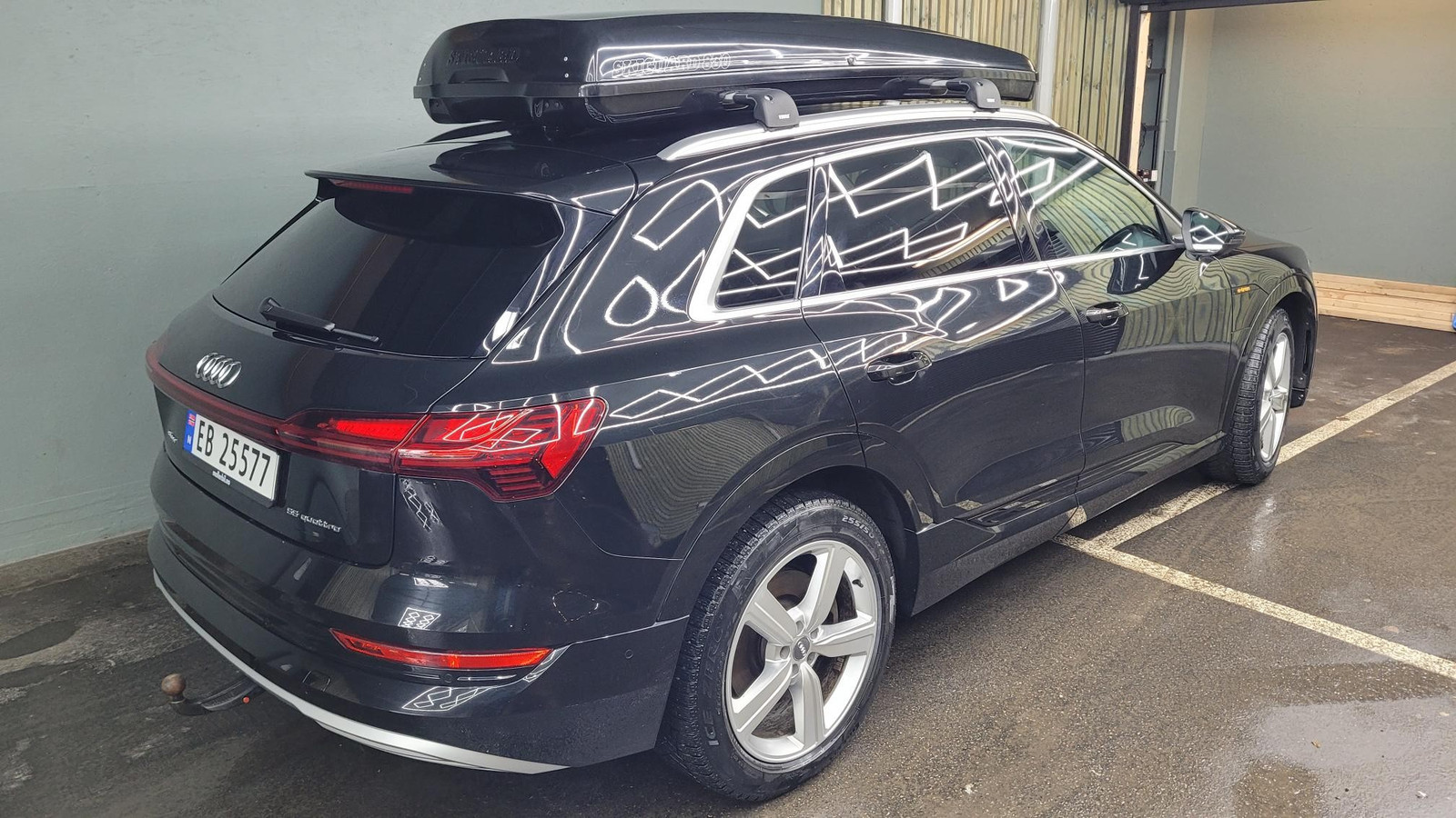 Audi e-tron