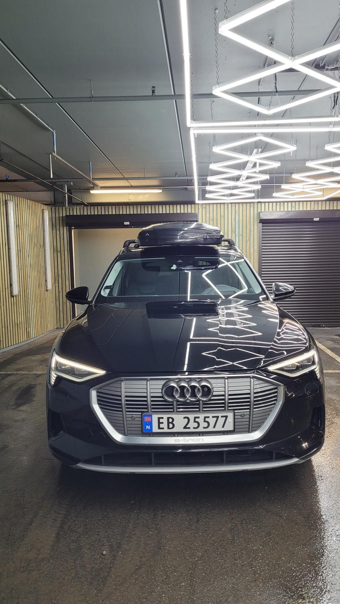 Audi e-tron