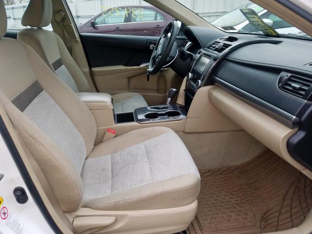 Toyota Camry Hybrid 2014