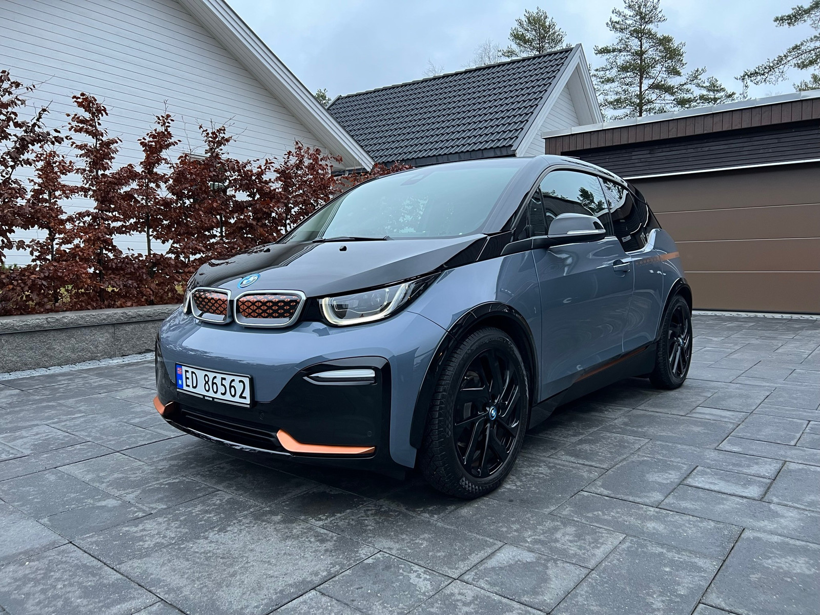 BMW i3