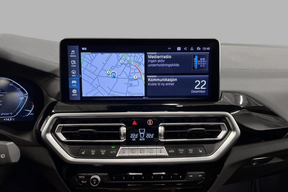 BMW iX3
