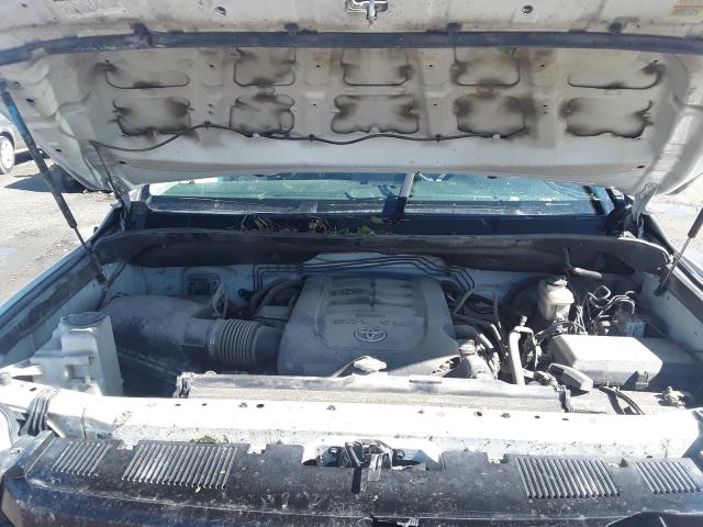 Toyota Tundra DOU 2015